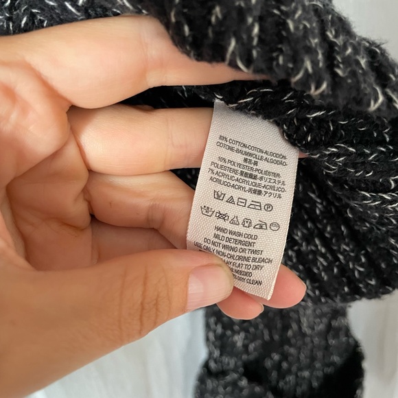 Free People sweater - Picture 3 of 5